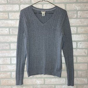 Izod Women’s Gray Cable Knit V-neck Cotton Sweater